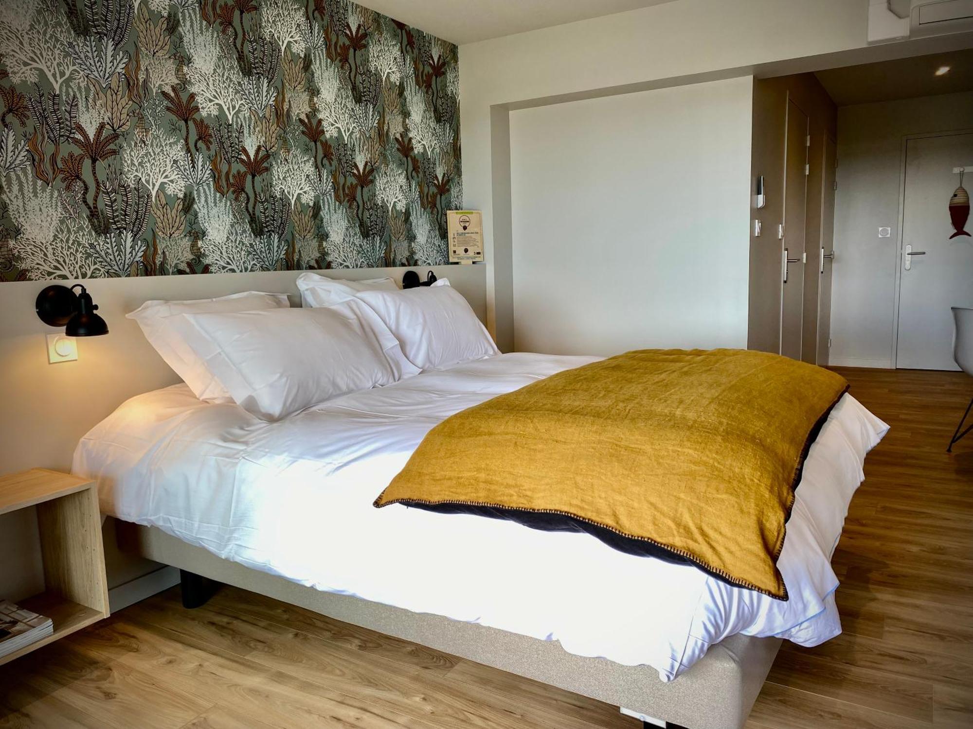 La Bellevue Bistrot Et Chambres D'Hotes Séné 客房 照片